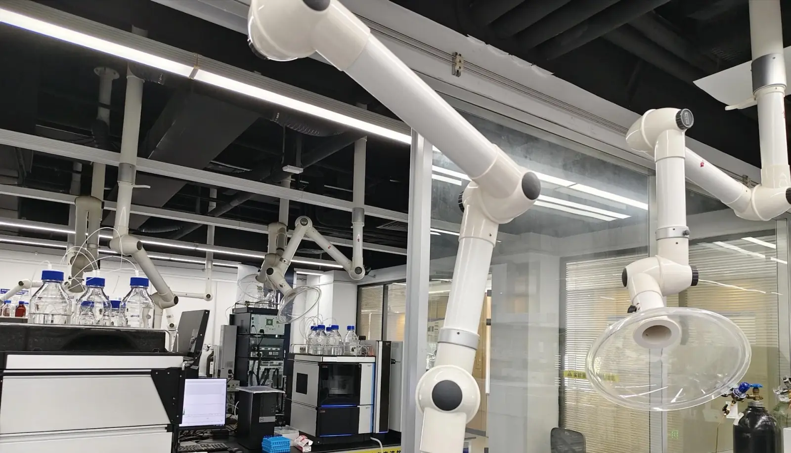 Instrument room in our laboratory